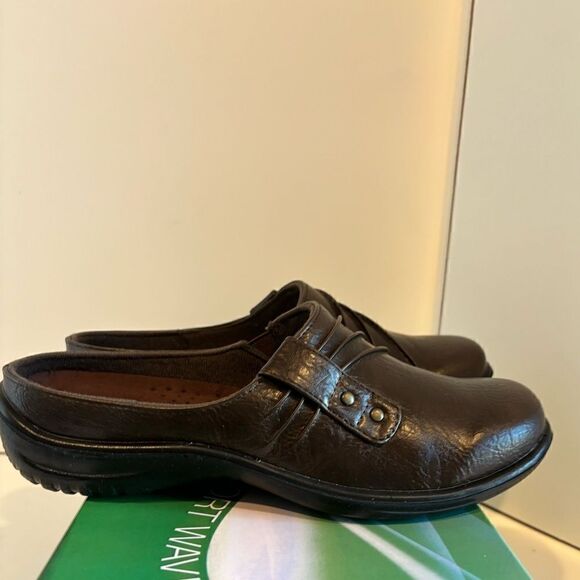 Easy Street Holly Comfort Mules Brown Wide, slip on , shoes 7.5WW - Picture 11 of 13